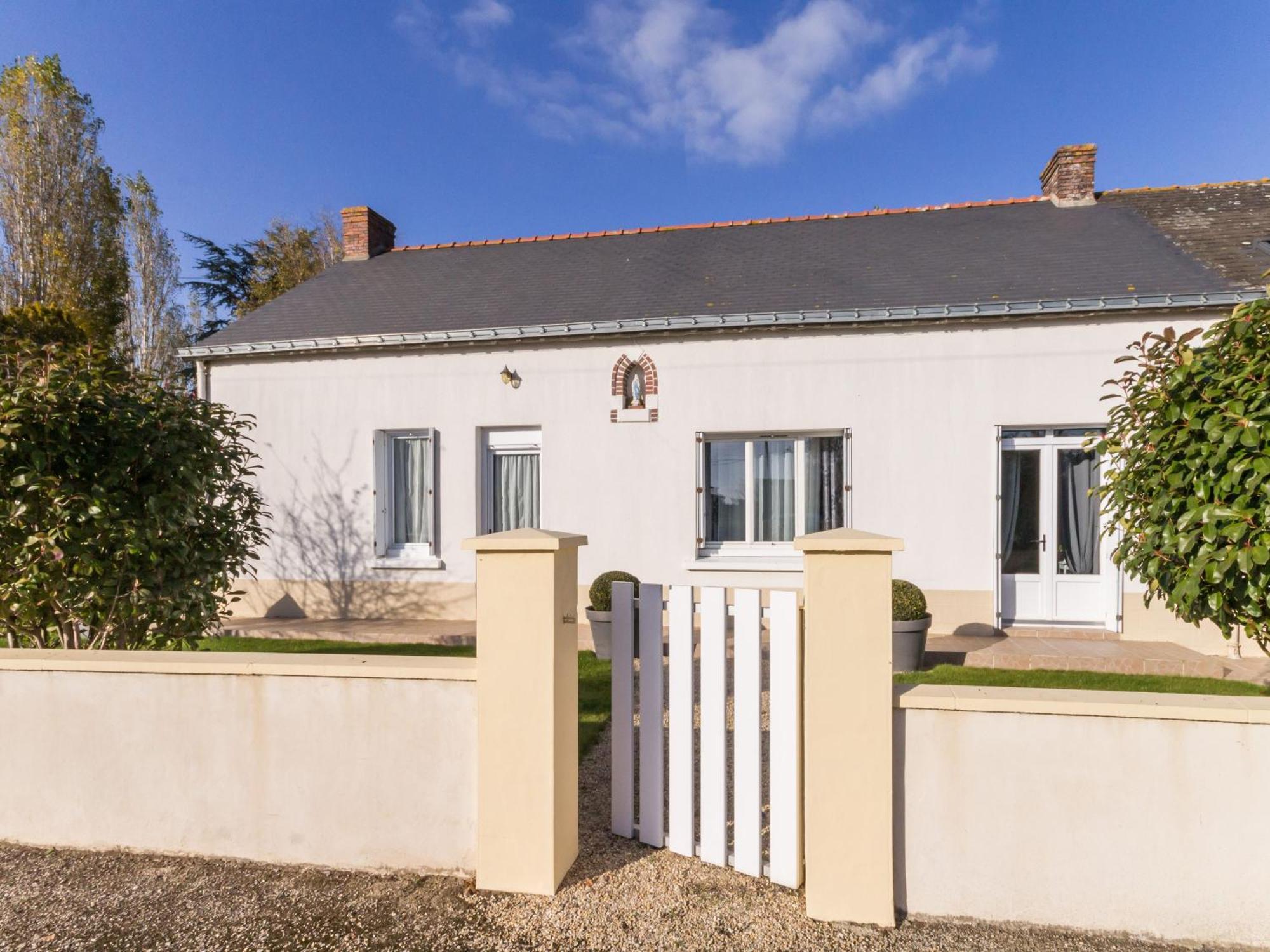Hébergement de vacances Grand-auverné, 3 Pièces, 5 Personnes - Fr-1-306-1111 Grand-Auverne